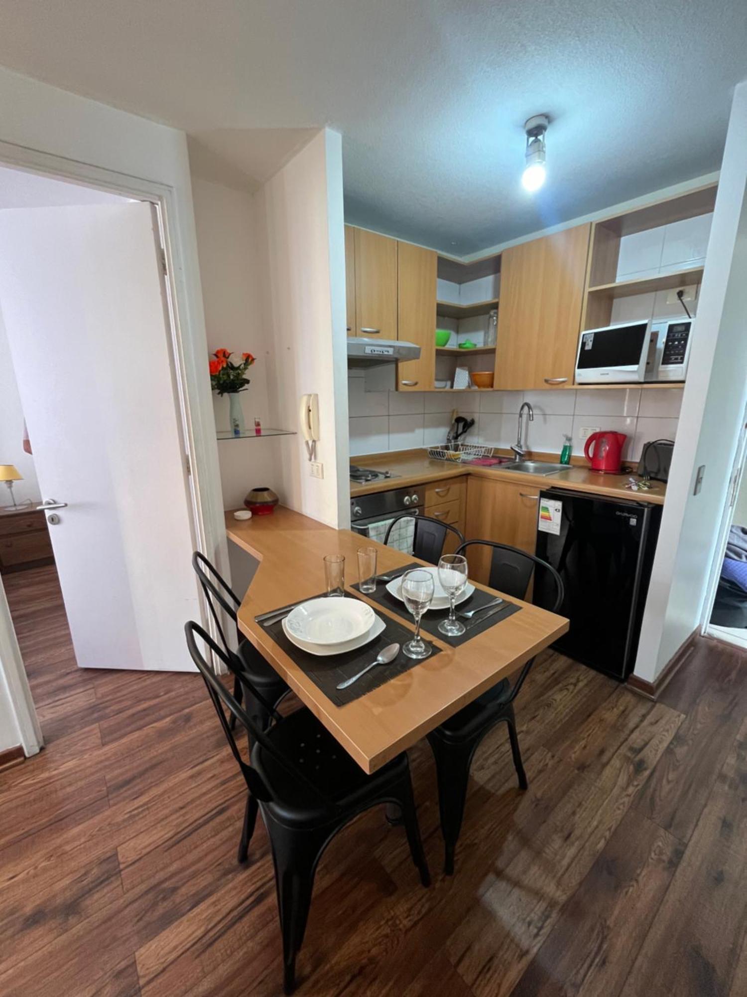 Amoblados Guscar Apartment Сантяго Екстериор снимка