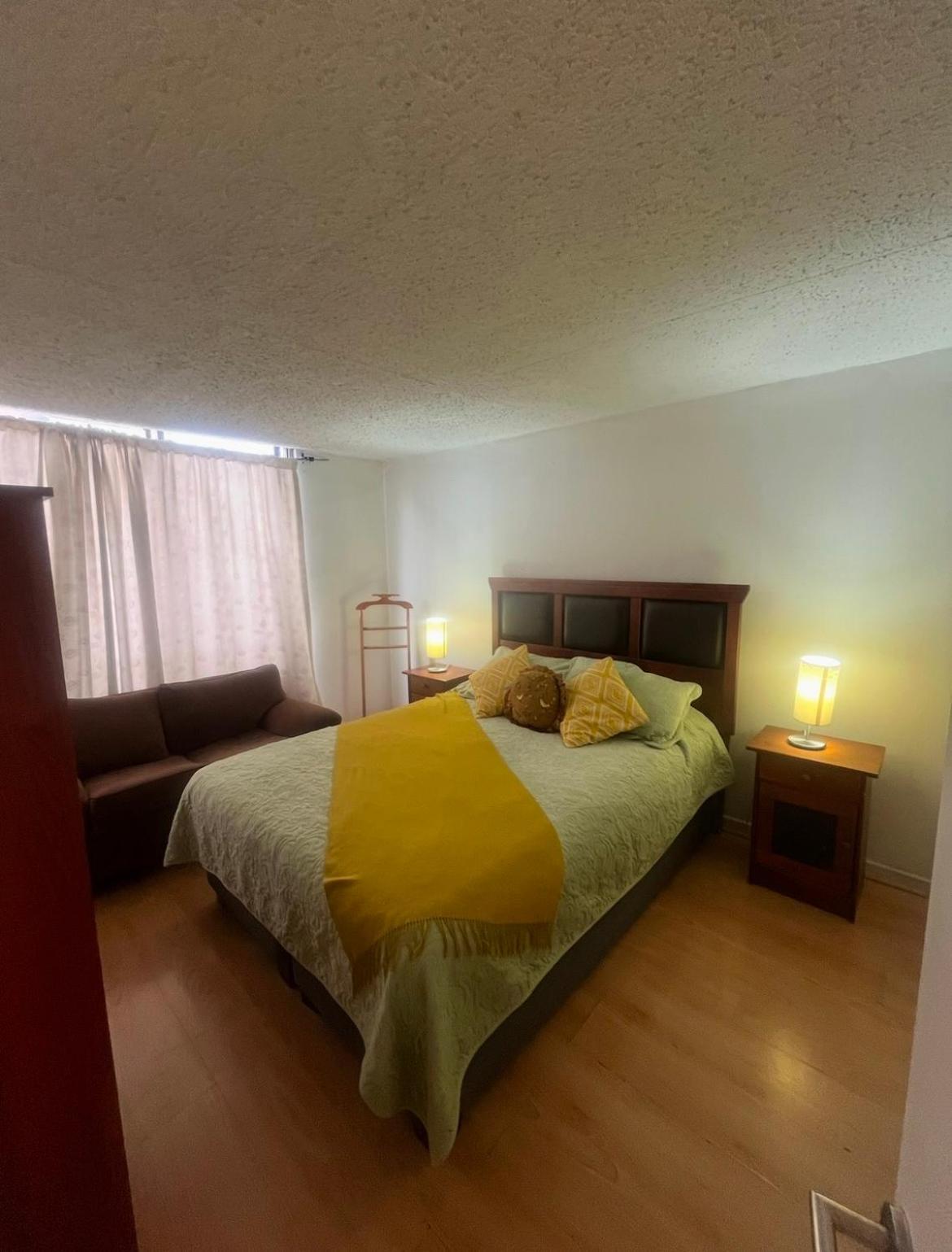 Amoblados Guscar Apartment Сантяго Екстериор снимка