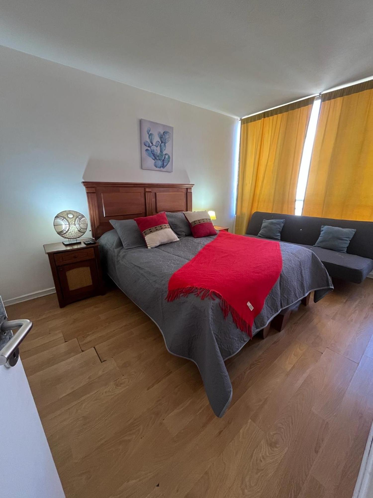 Amoblados Guscar Apartment Сантяго Екстериор снимка
